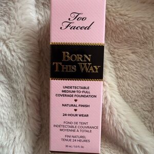 Too Faced Born This Way Foundation - Warm Beige